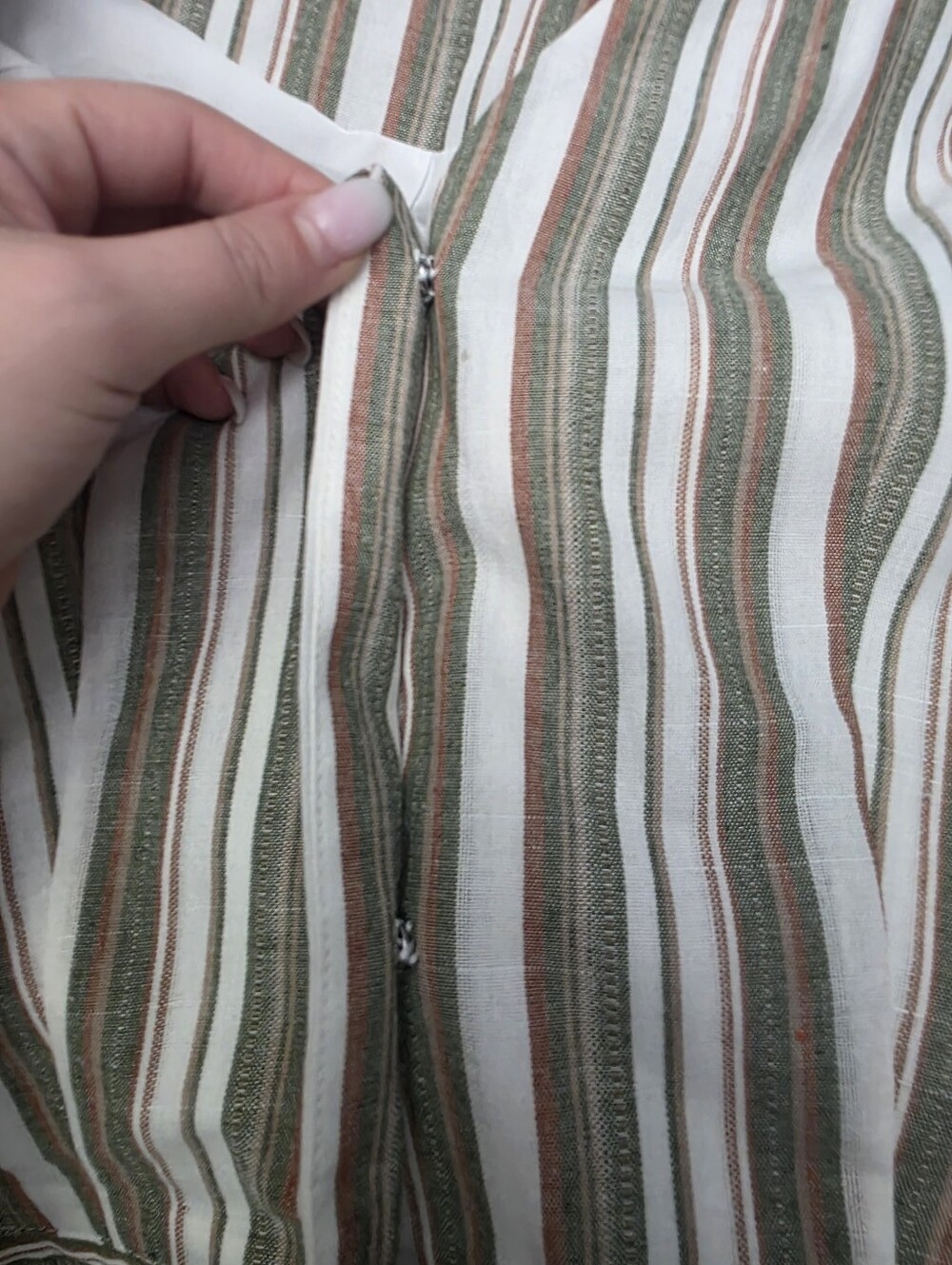 Cupshe 2pc Beige and Green Striped Sleeveless V-Neck Vest And Pants - Picture 7 of 8